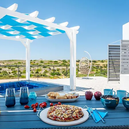 Feriehus Santa Marina Milos *